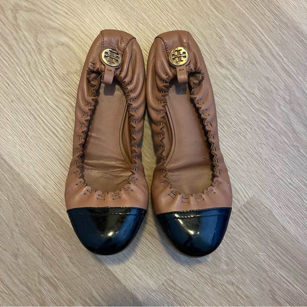 Tory Burch ballet flat